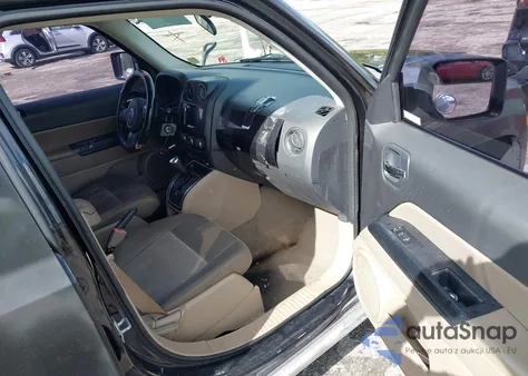 2011 Jeep Patriot Sport from USA, damaged, VIN 1J4NT1GAXBD119696